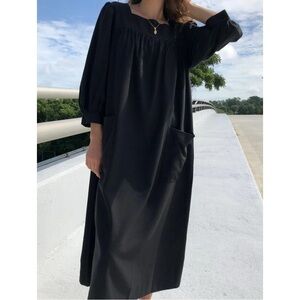 Na Nin Eunice Raw Silk MuuMuu - Black Puff Sleeve Relaxed Fit Midi Dress